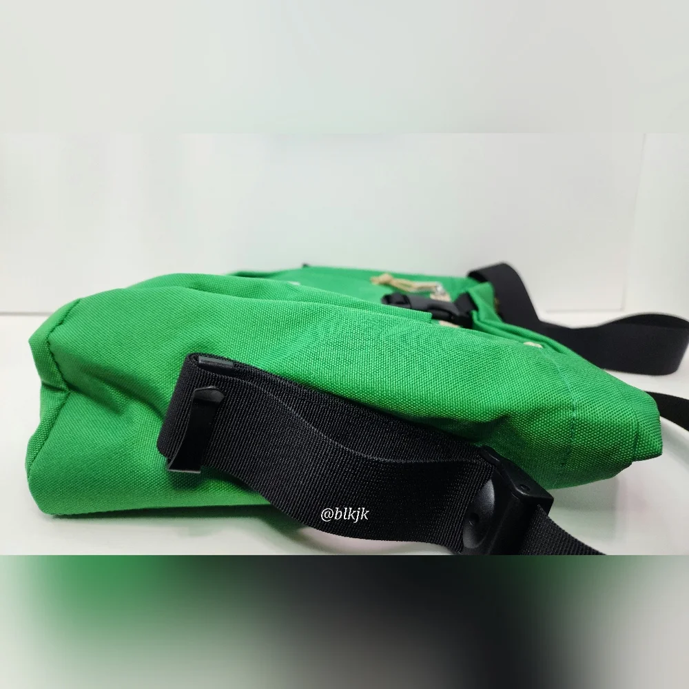 Hellolulu Messenger Bag *Green* NWOT